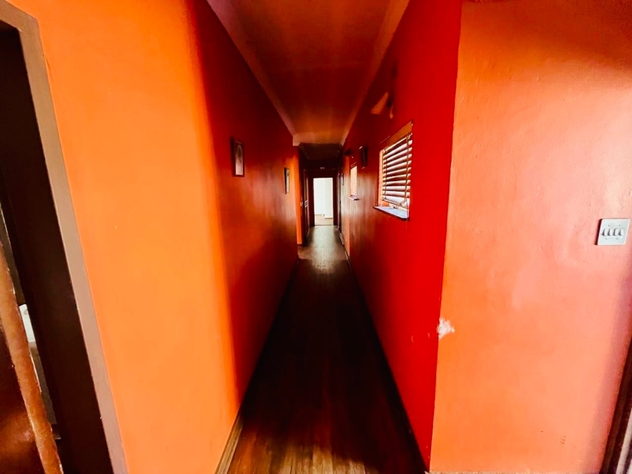 5 Bedroom Property for Sale in Gardeniapark Free State